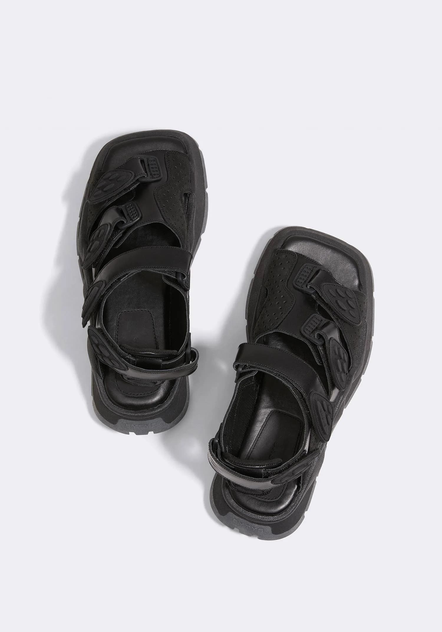 EYTYS - 定価3.9万 新品 Eytys QUEST ブラック 41 厚底 サンダル
