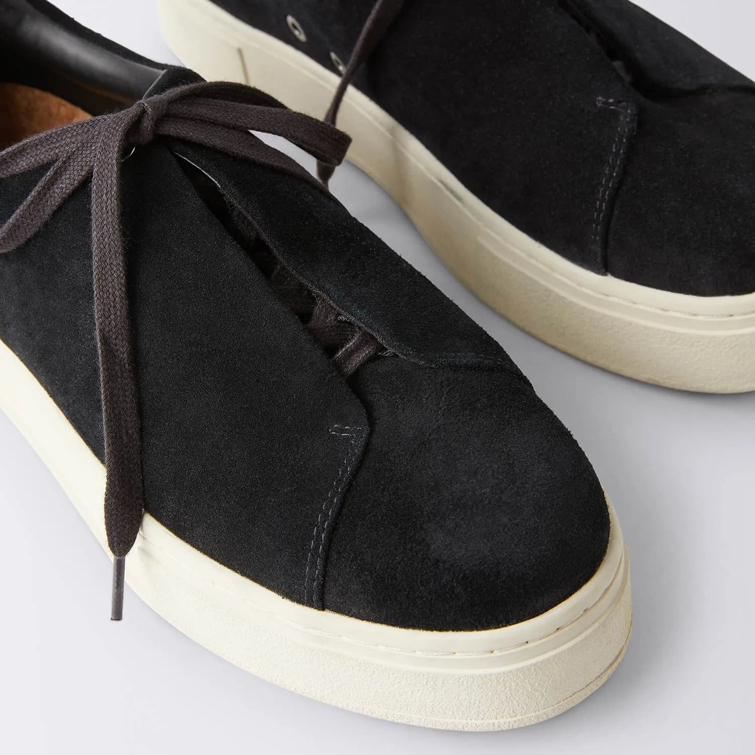 Eytys doja slip on sales suede